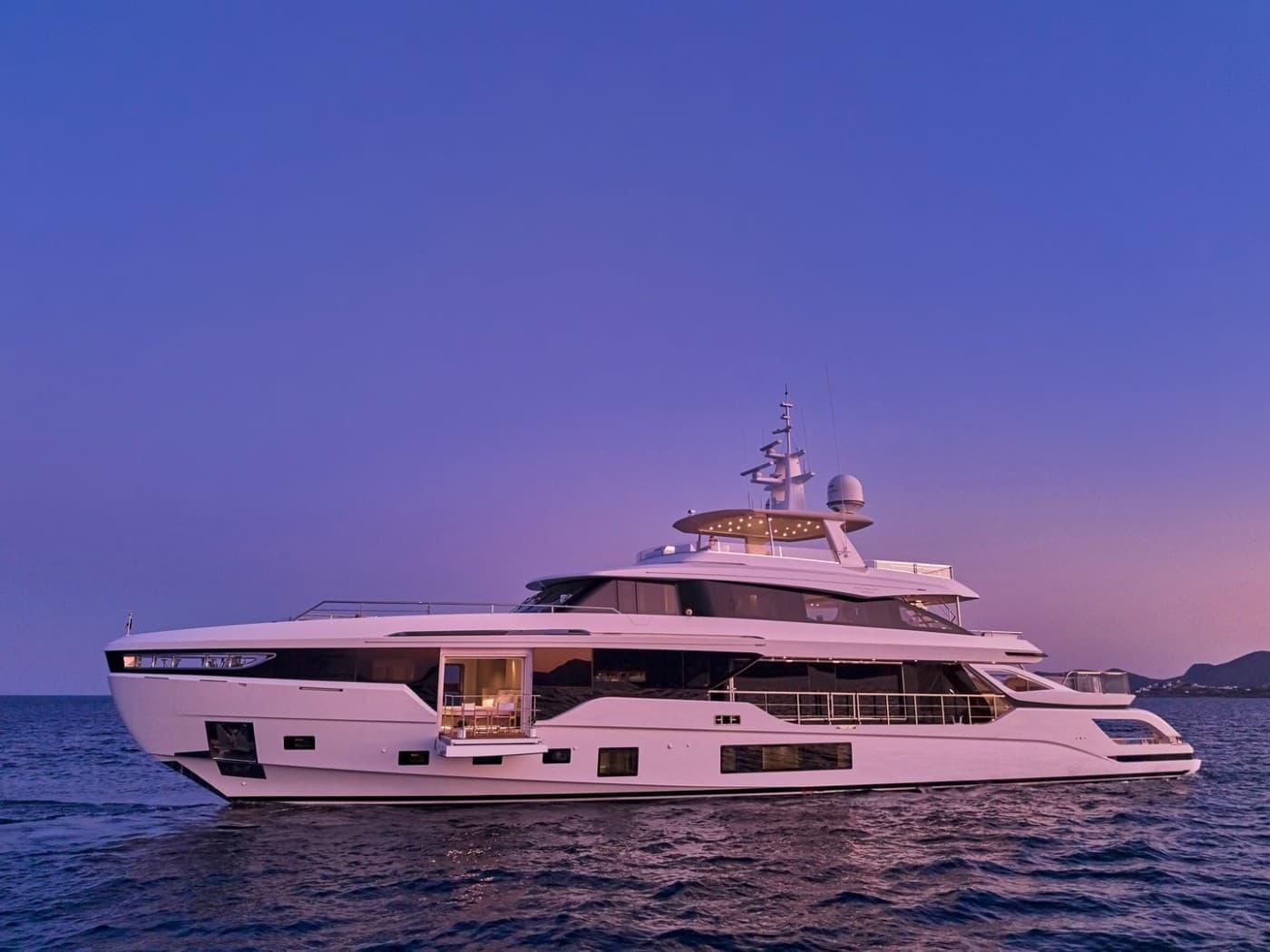 Volo Mare dining