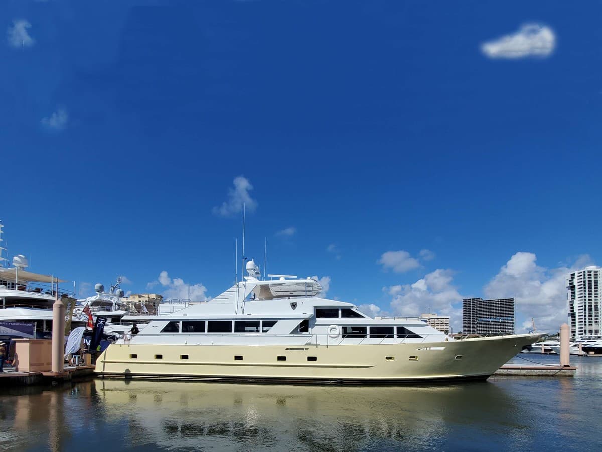 A Place In The Sun luxury gulet yacht