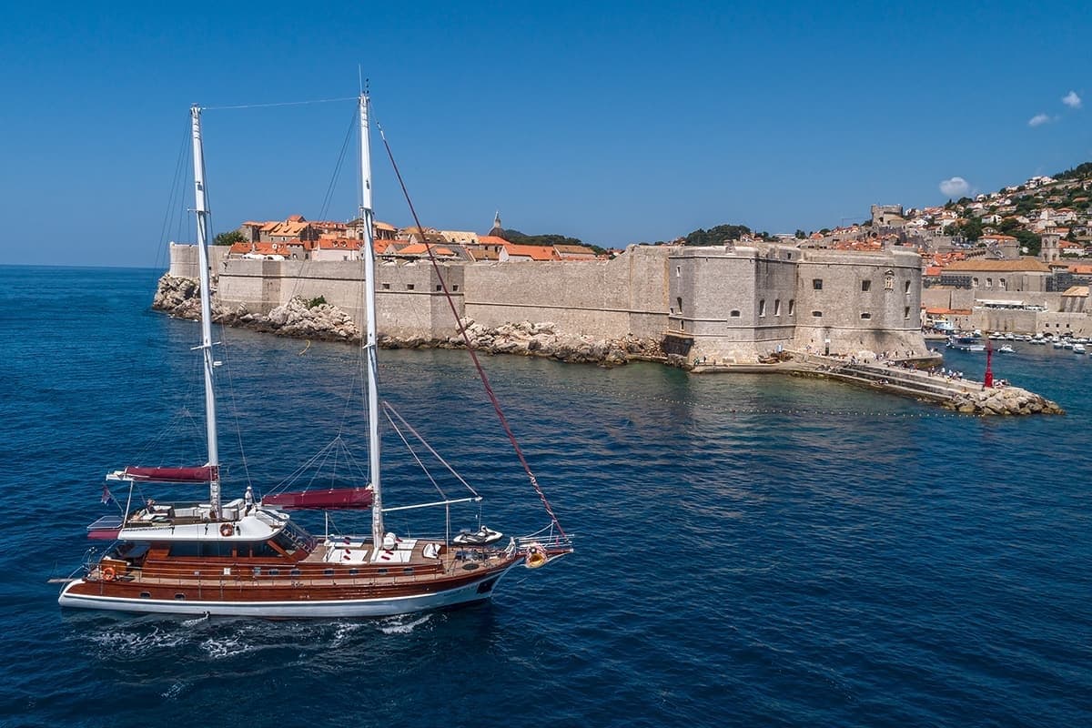 Adriatic Holiday exterior