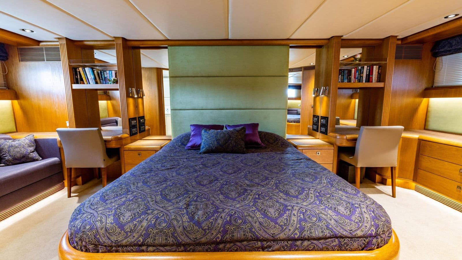 Camena II deck