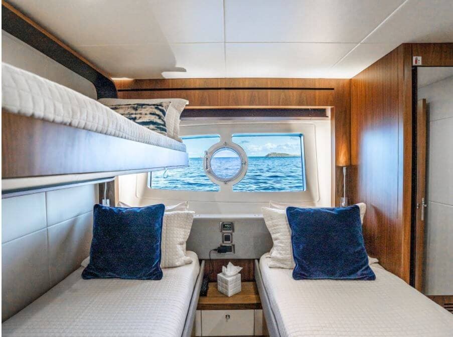 Elite cabin