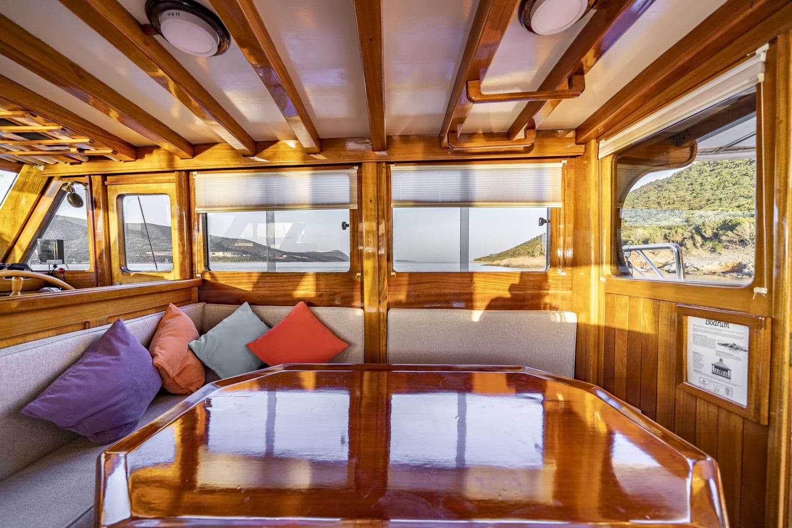 Golden Life cabin
