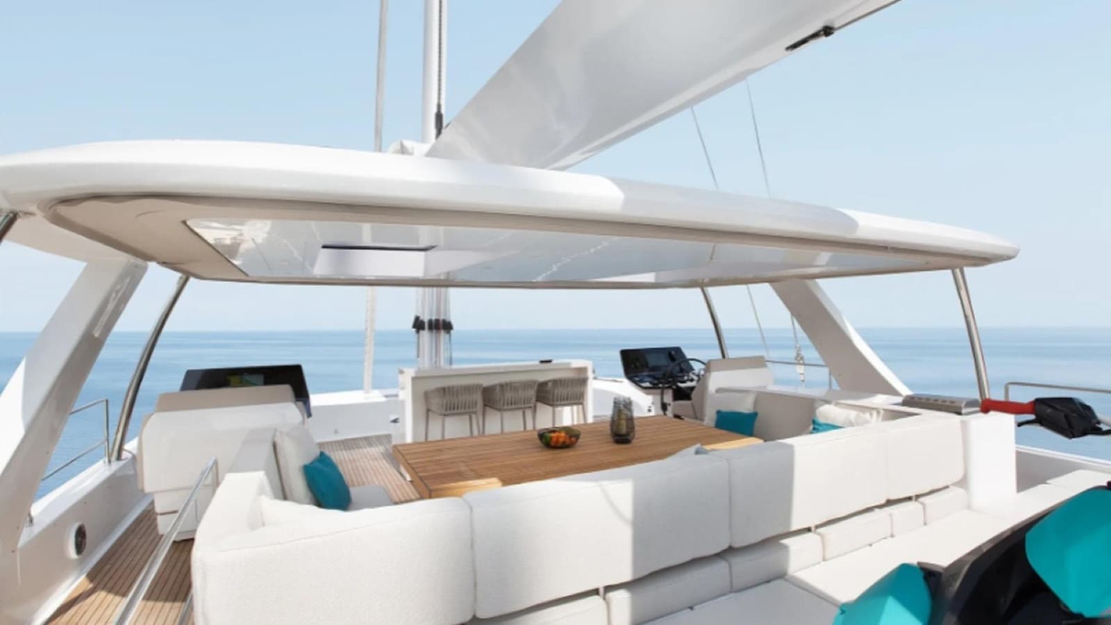 Halcyon deck