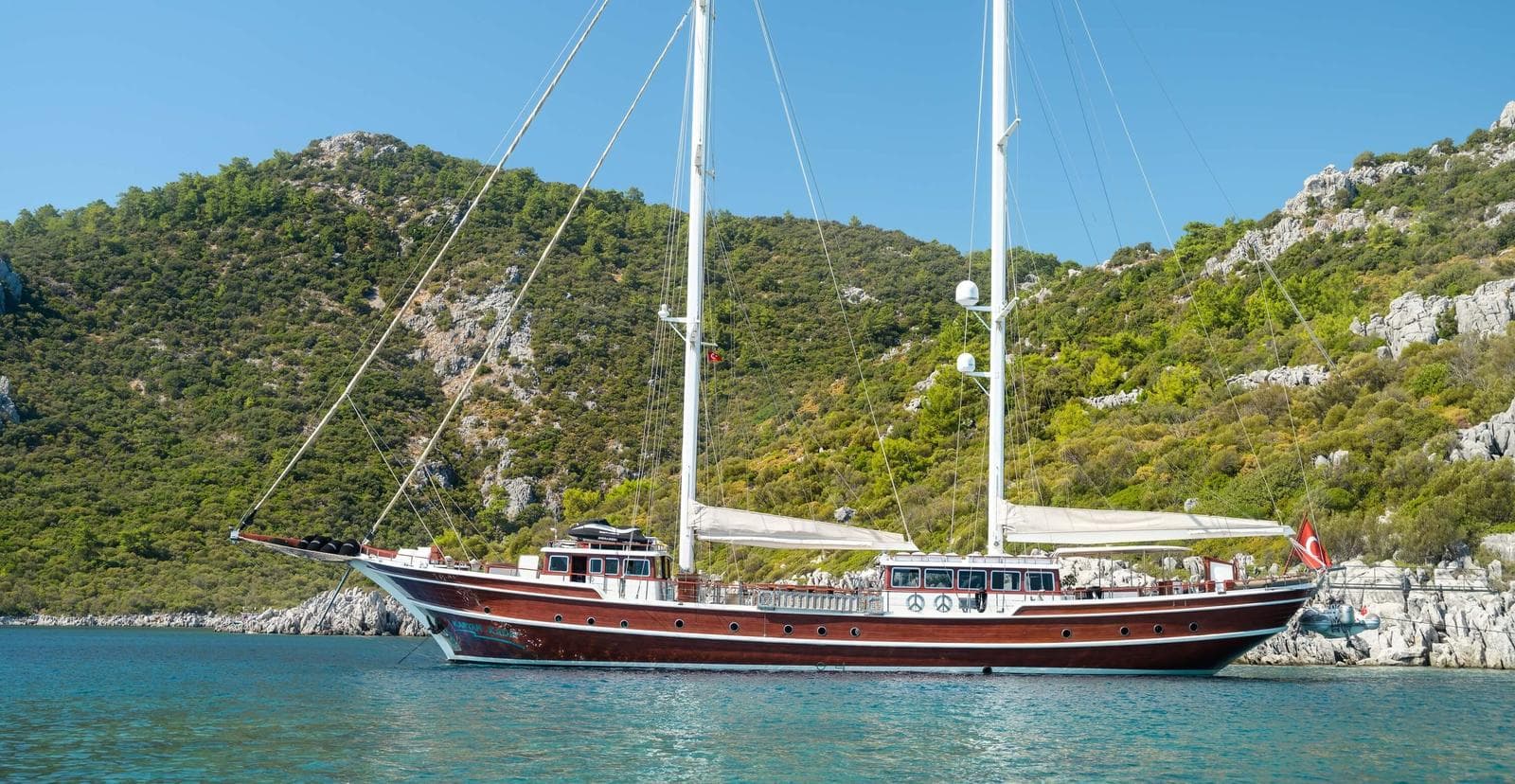 Kaptan Kadir exterior