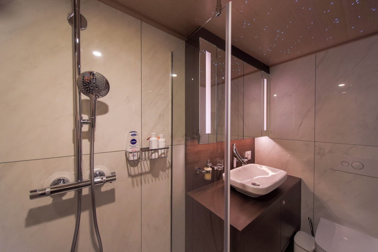 M/s Omnia interior