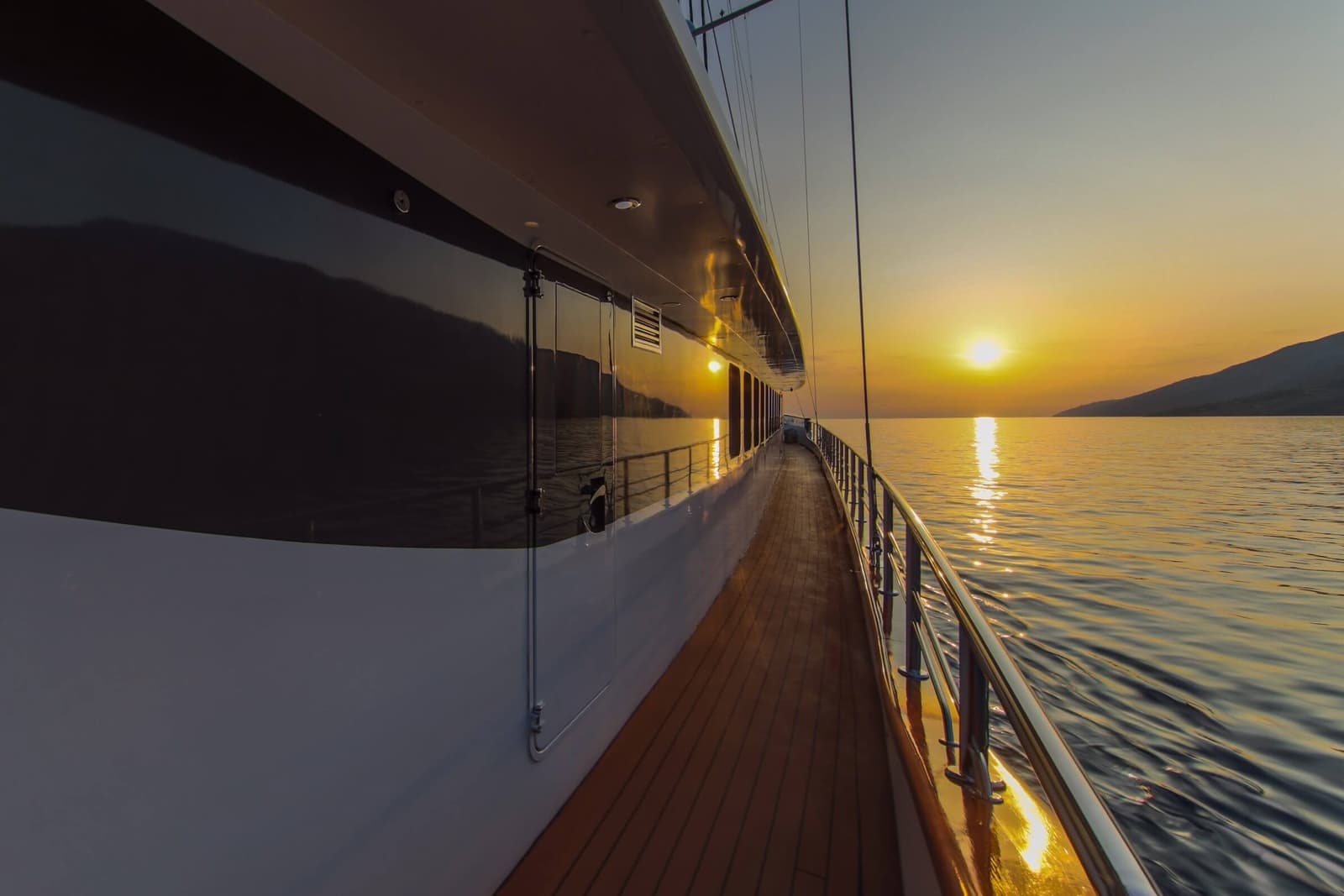 M/s Omnia dining