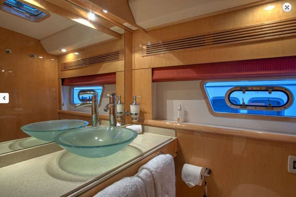 Matau interior