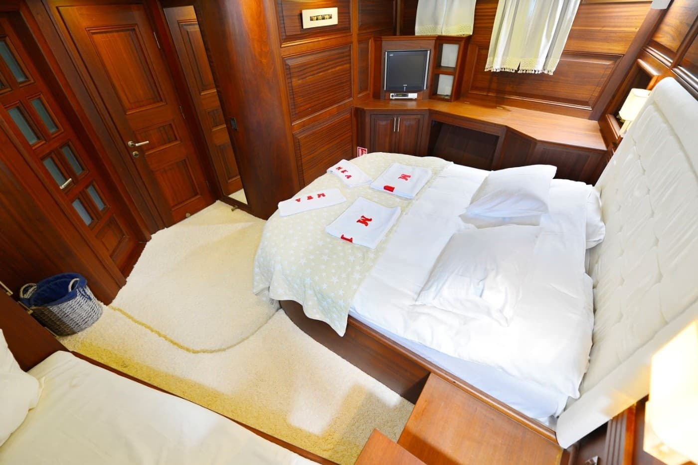 Mia cabin