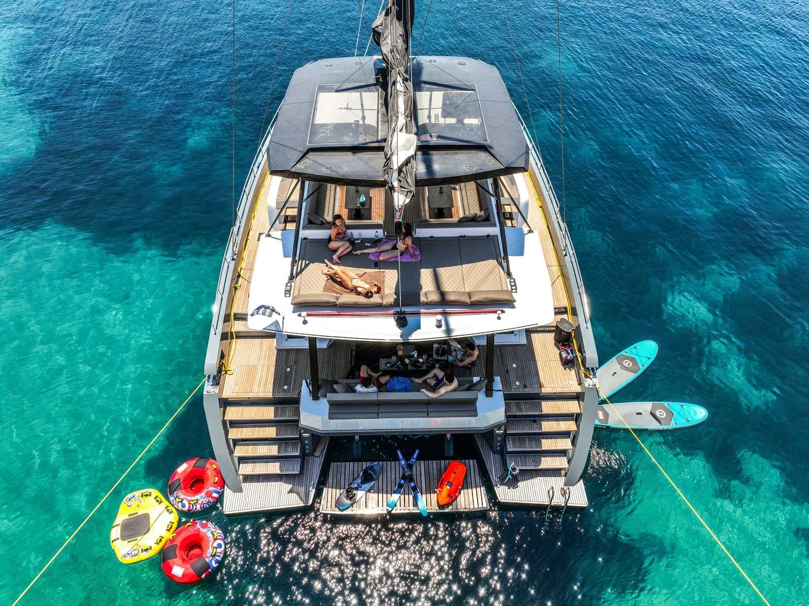 Moon Yacht 60 cabin
