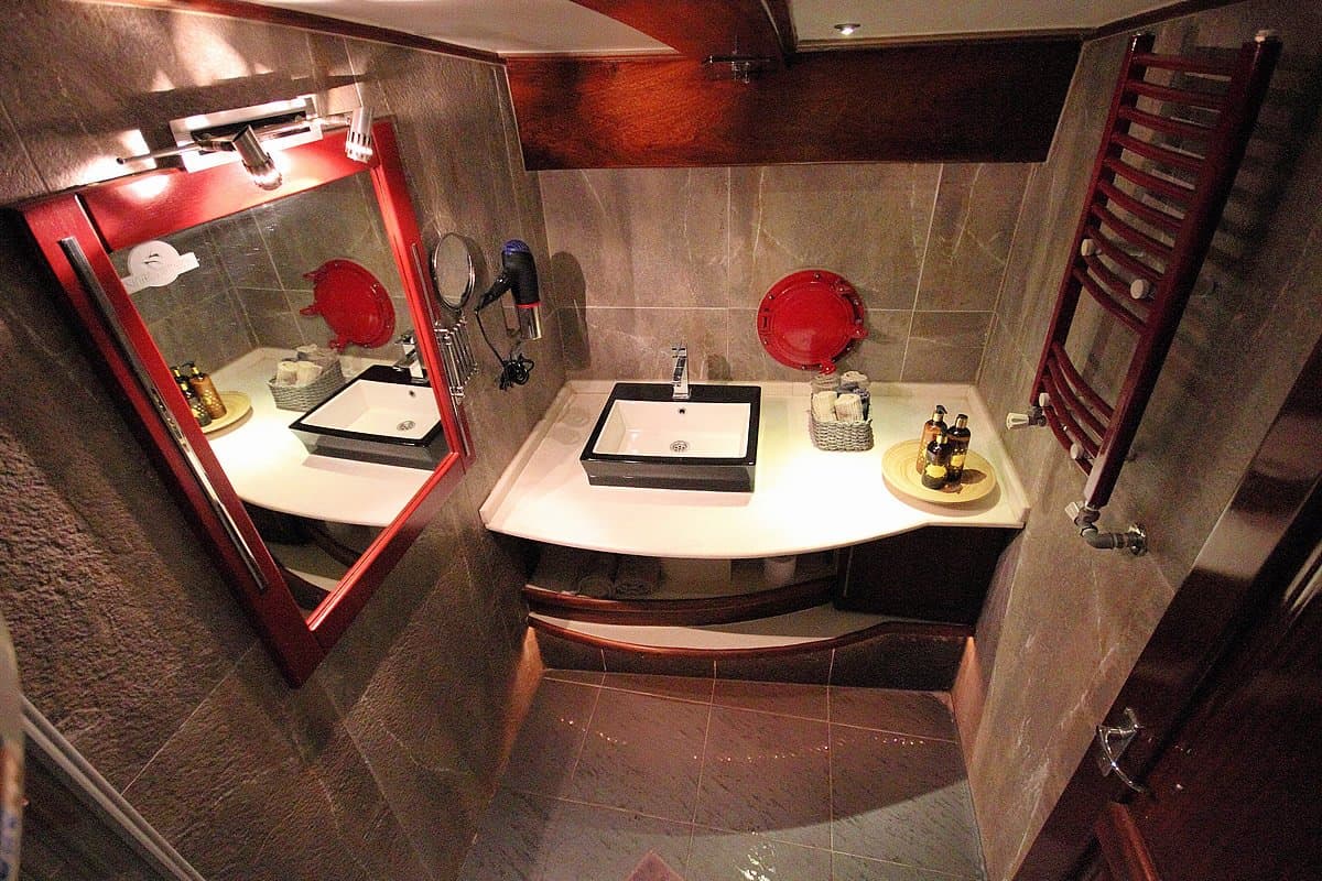 Nautilus II interior