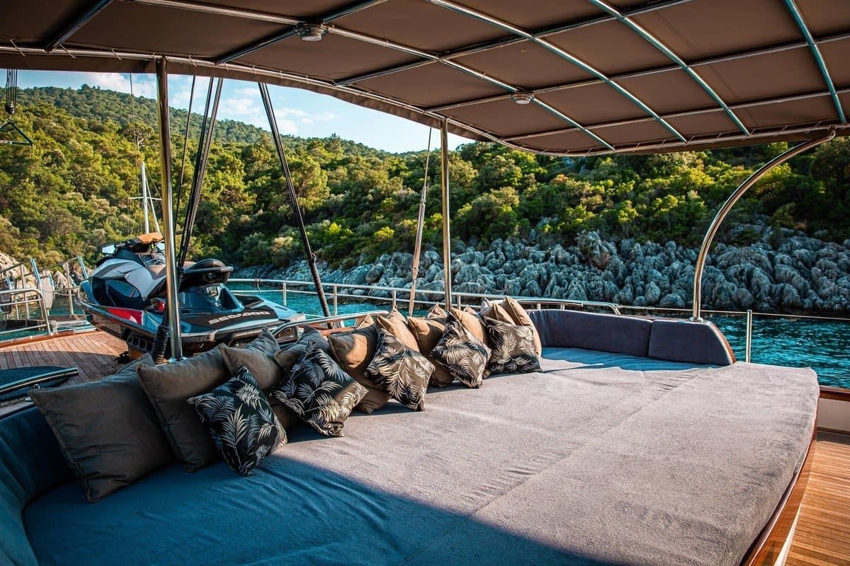 Nautilus II cabin