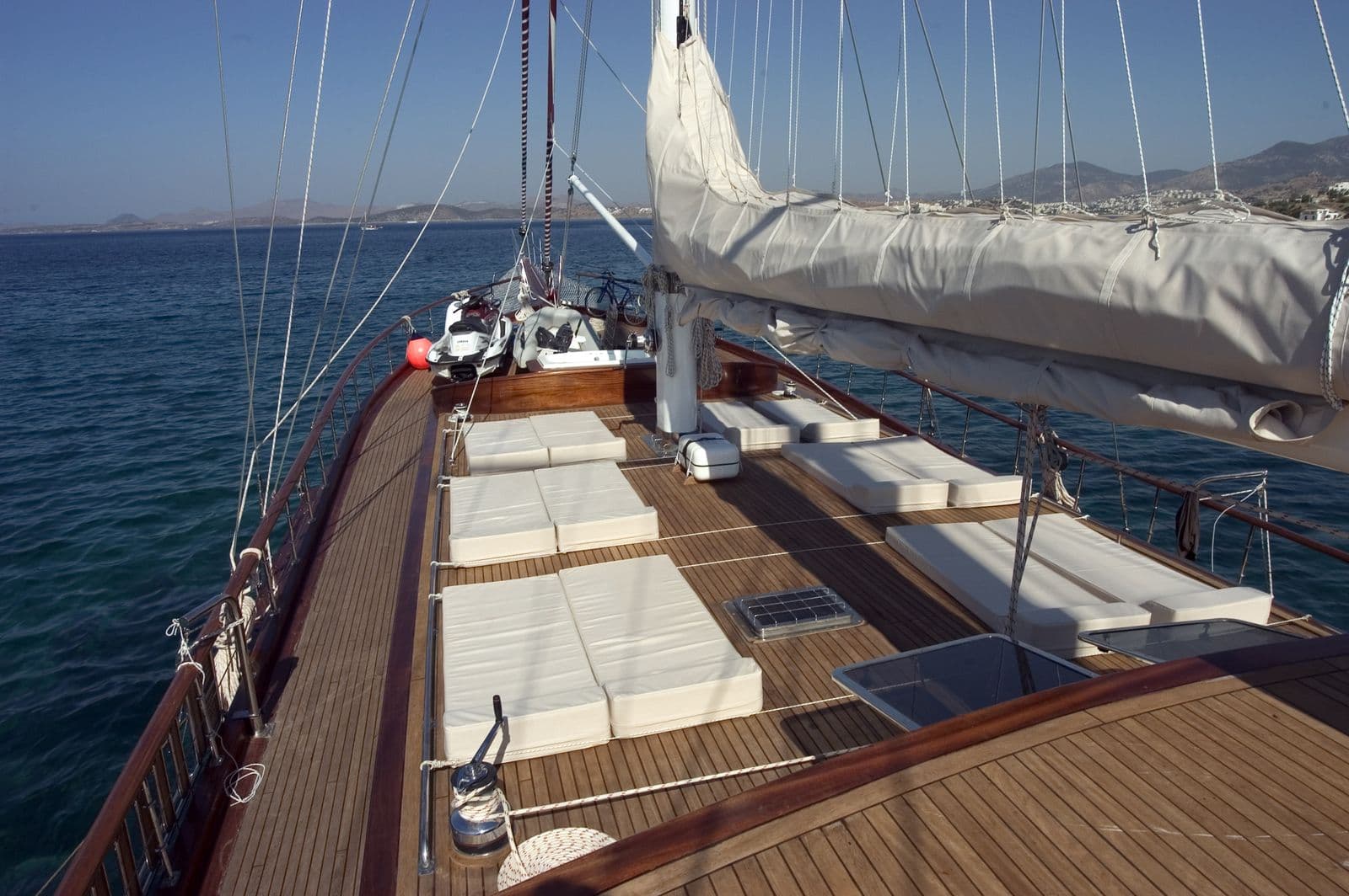 Queen Of Karia interior