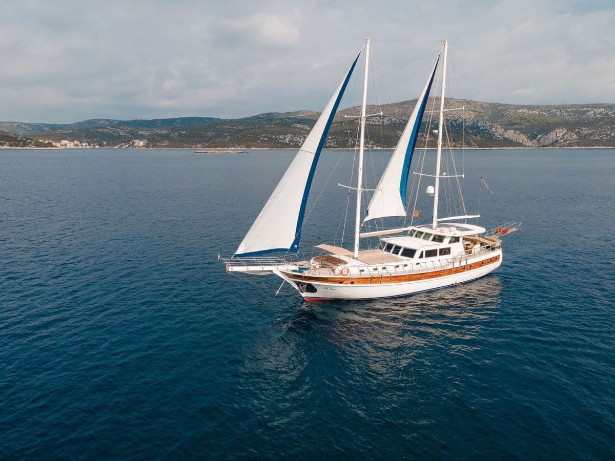Sea Breeze luxury gulet yacht