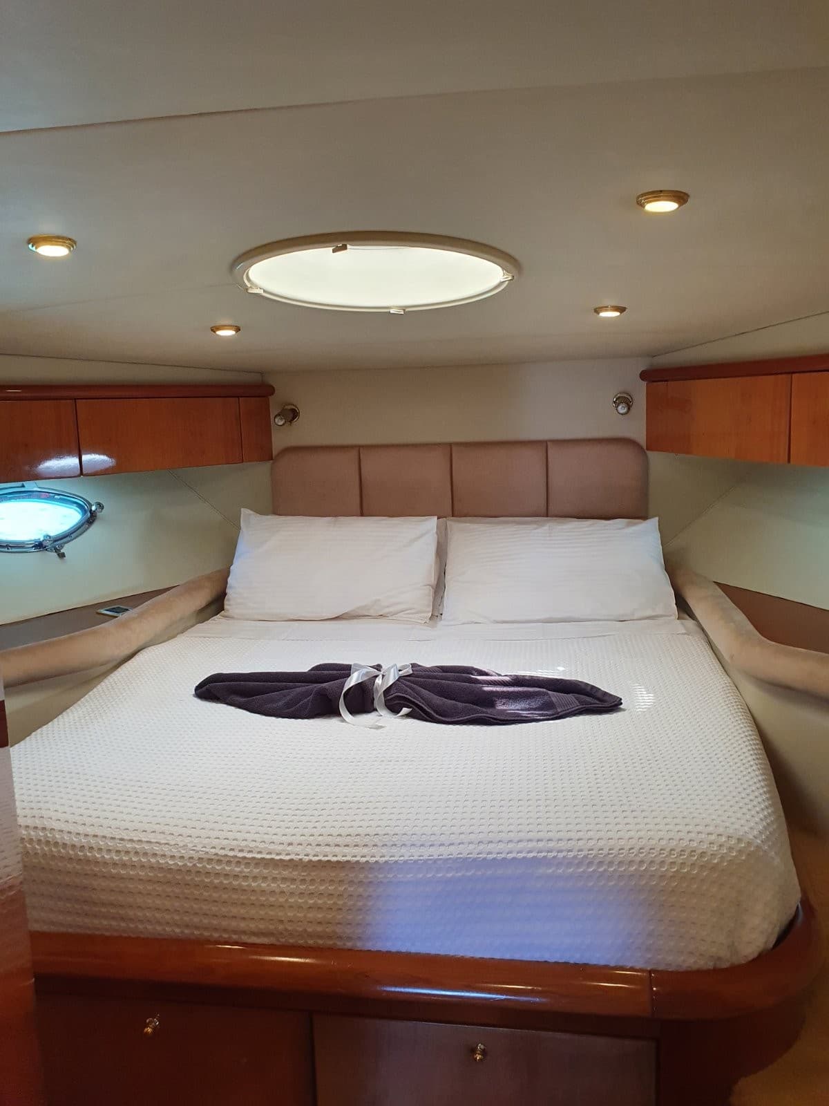 Sunseeker 56 cabin
