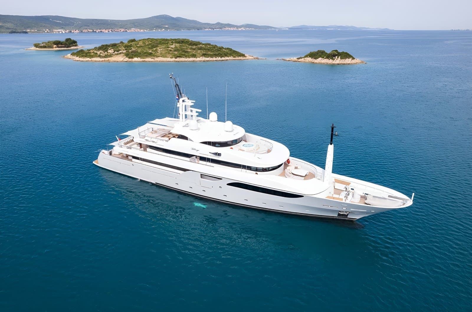 Taleya exterior