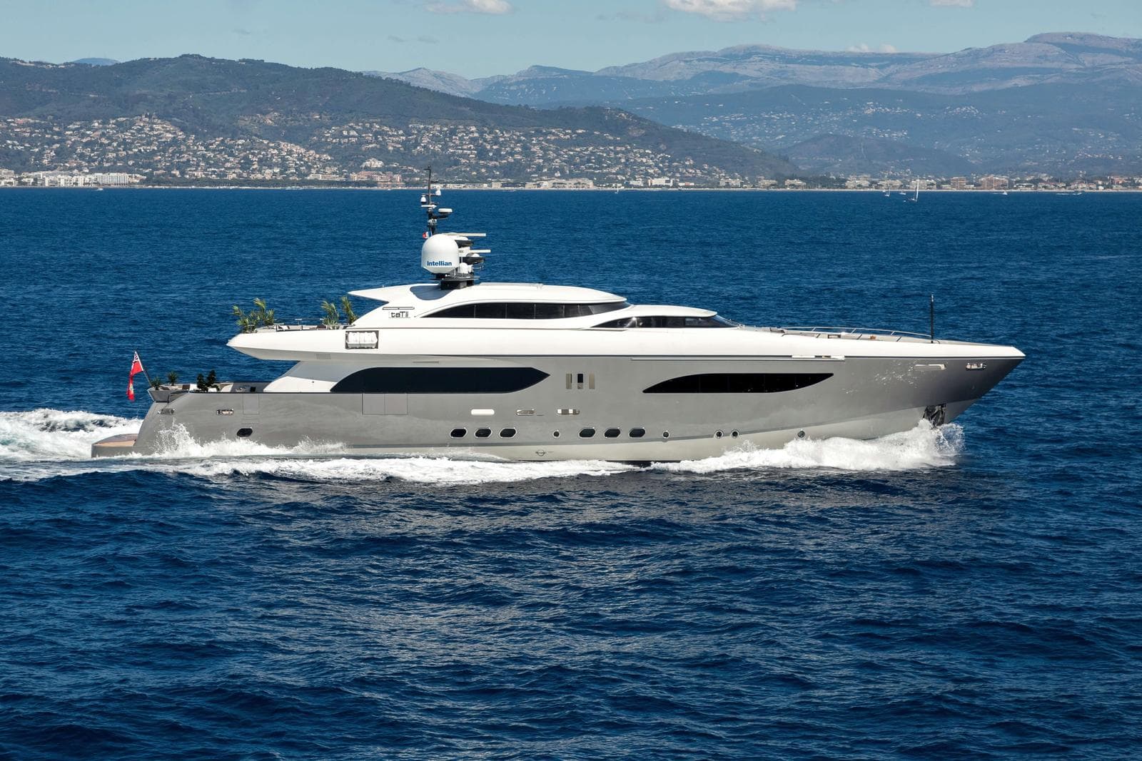 Tatii exterior