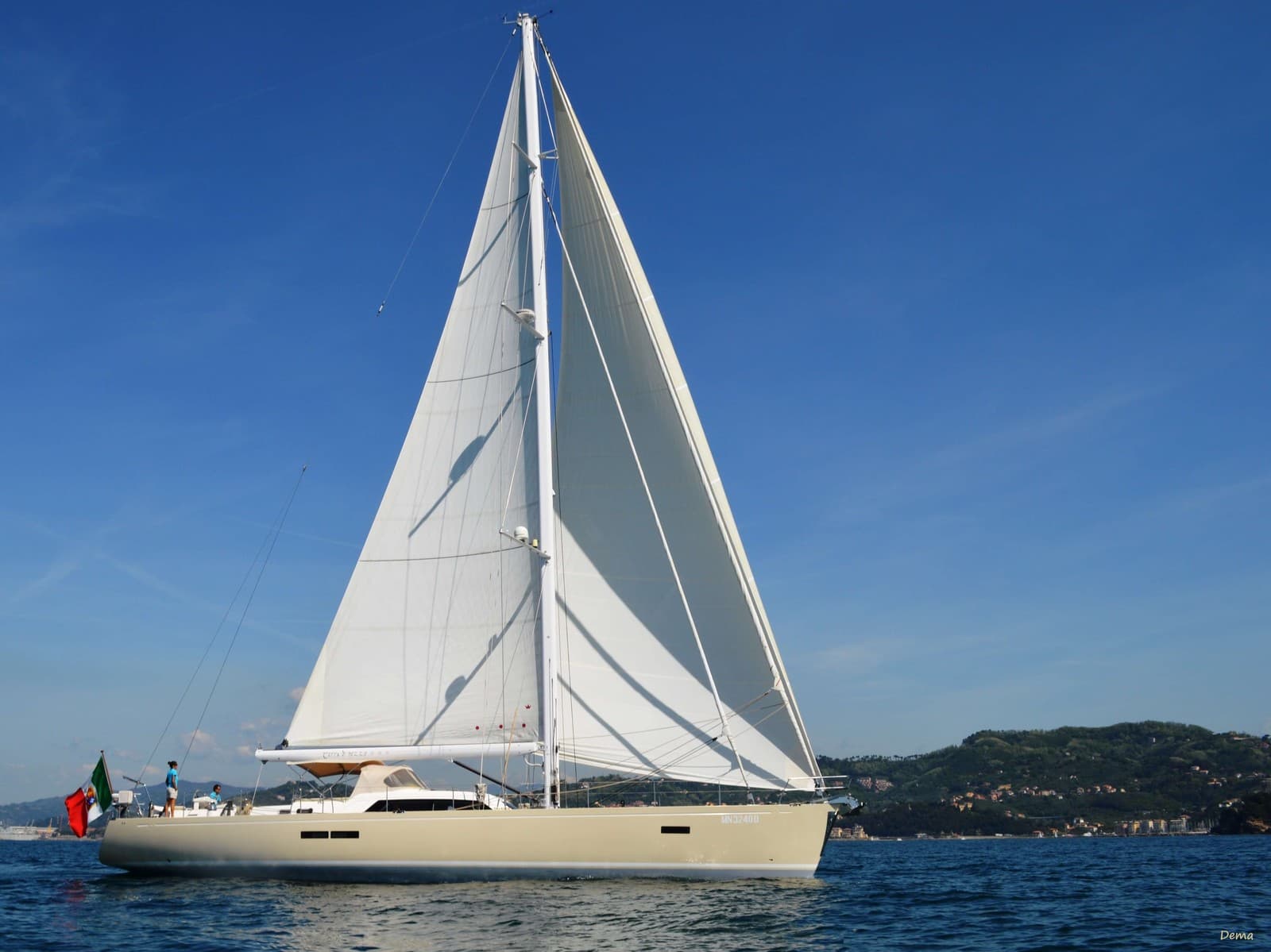 Terra di Mezzo exterior