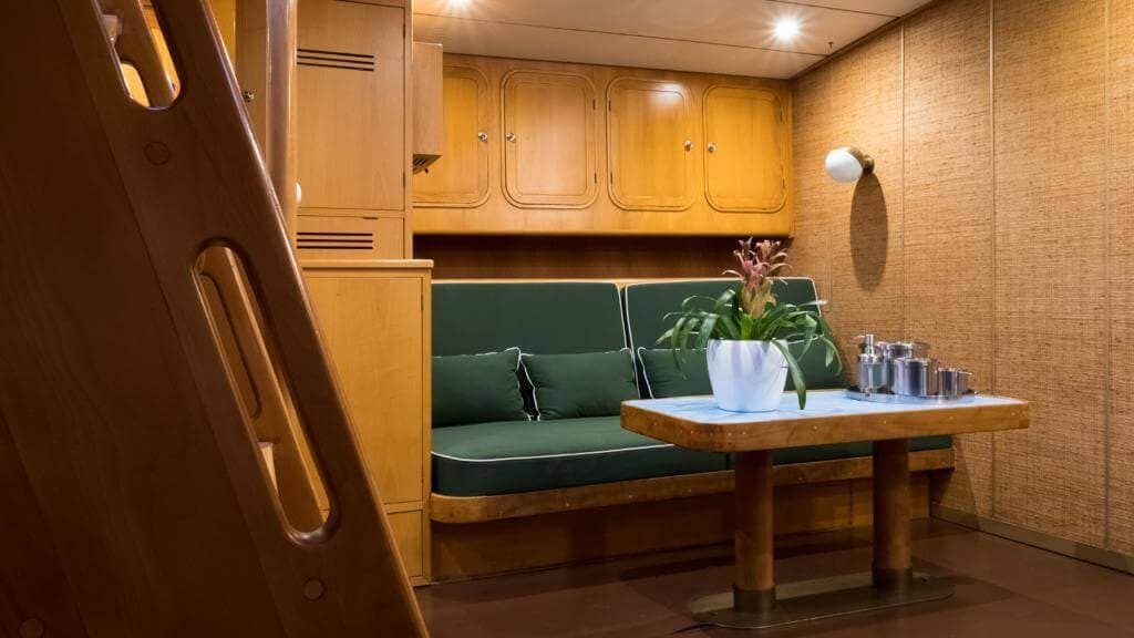 Tess cabin