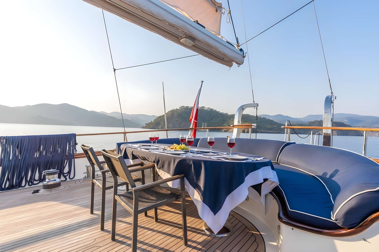 The Royal Blue dining