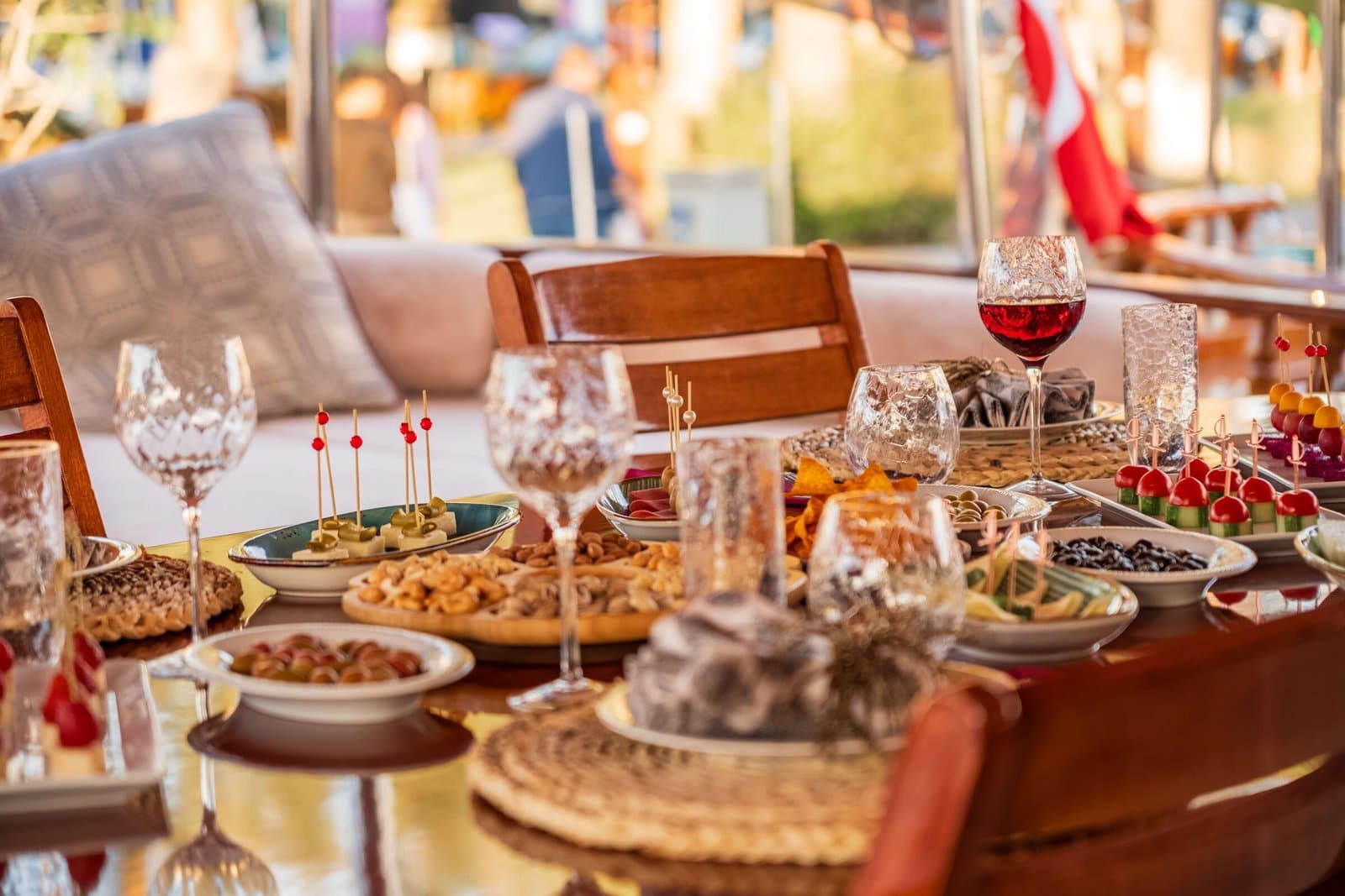 Torini dining