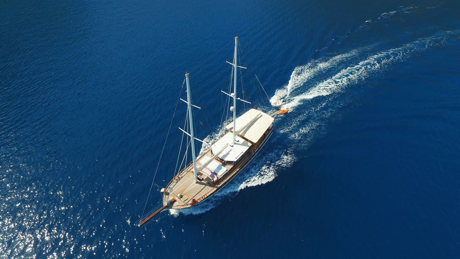 Ugur exterior