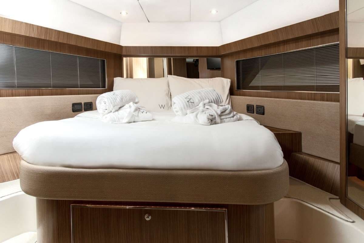 W deck
