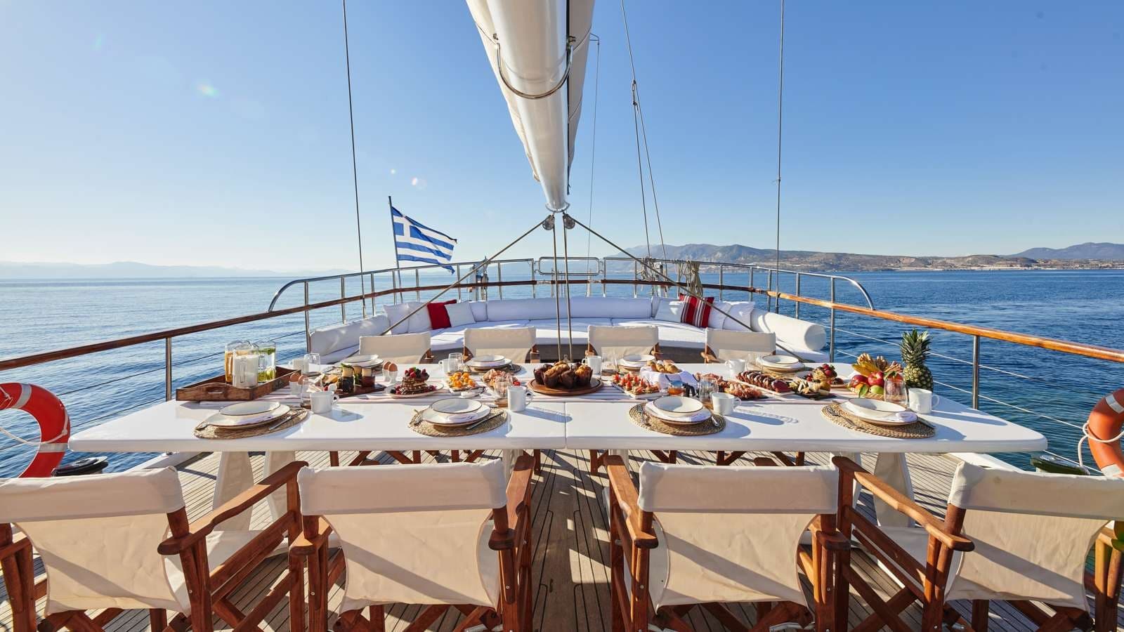 White Pearl deck