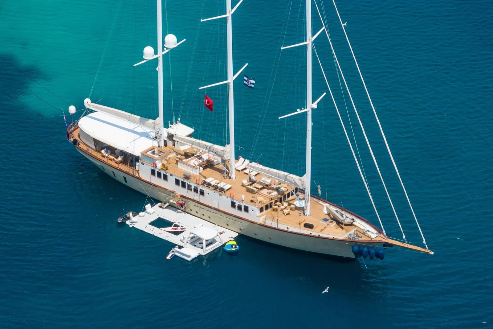 Yazz exterior