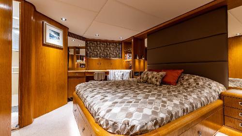 Spacious Accommodation for 10 Guests